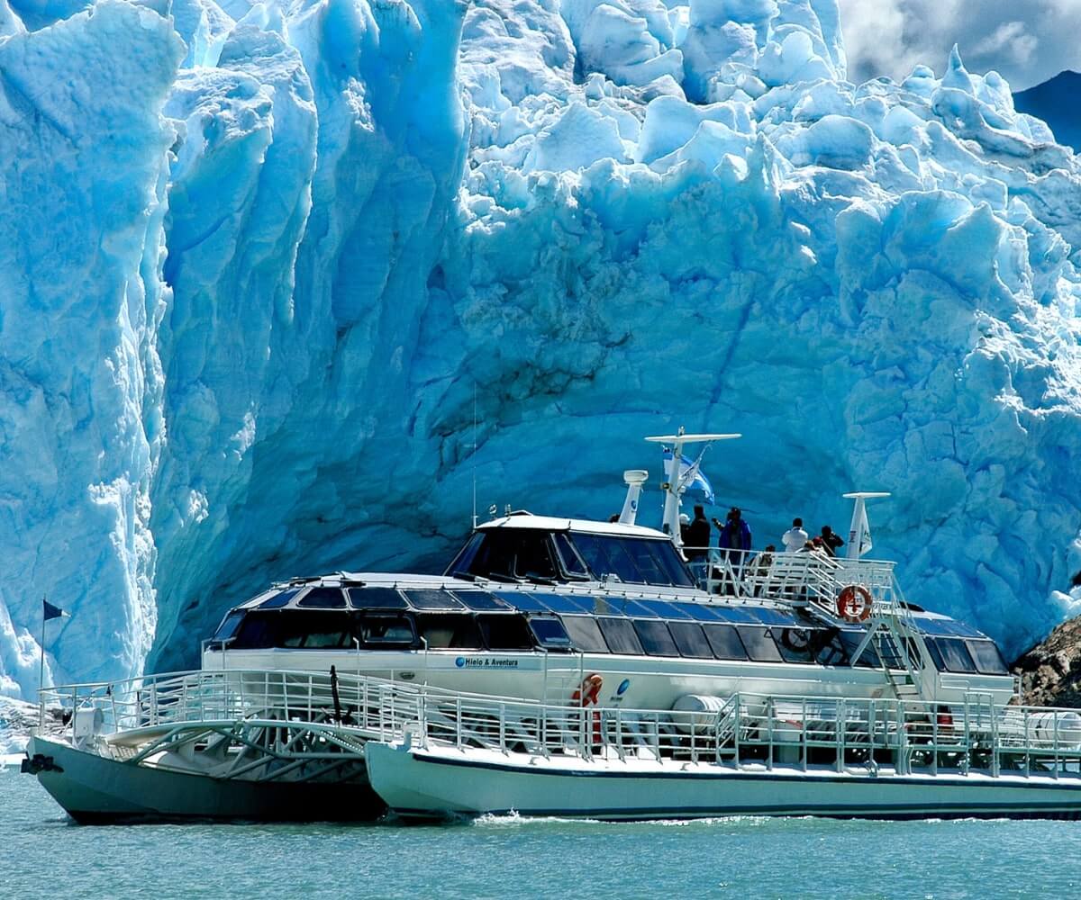 Boat navigation through Patagonia waters